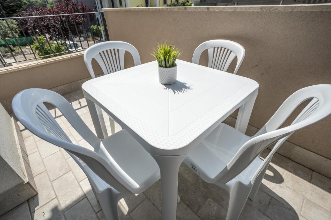 Rimini Bay Suites&Residence Exterior foto